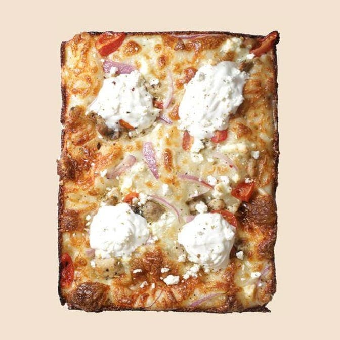 Renaissance Detroit Style Pizza