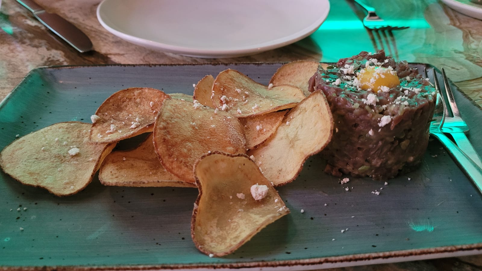 Woods Restaurant & Bar