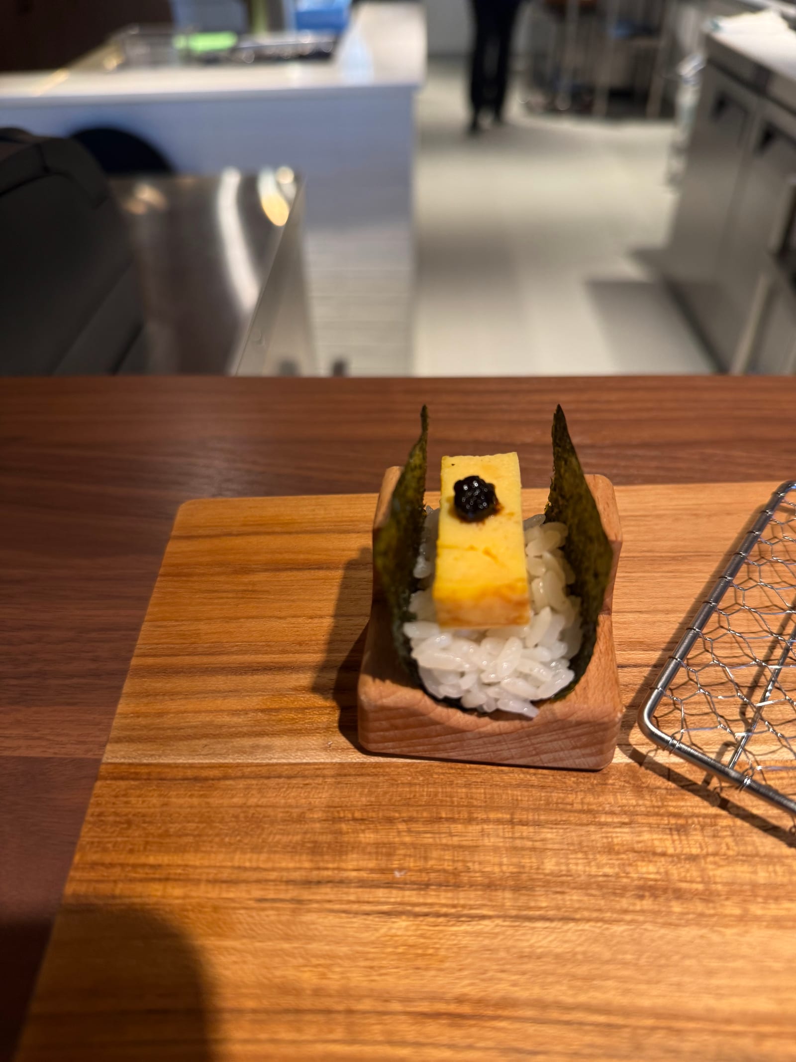 Kagura Hand Roll Bar