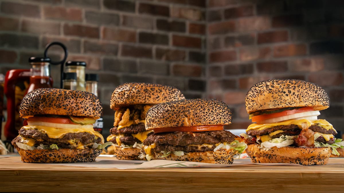 Jakes Burgers and Beer