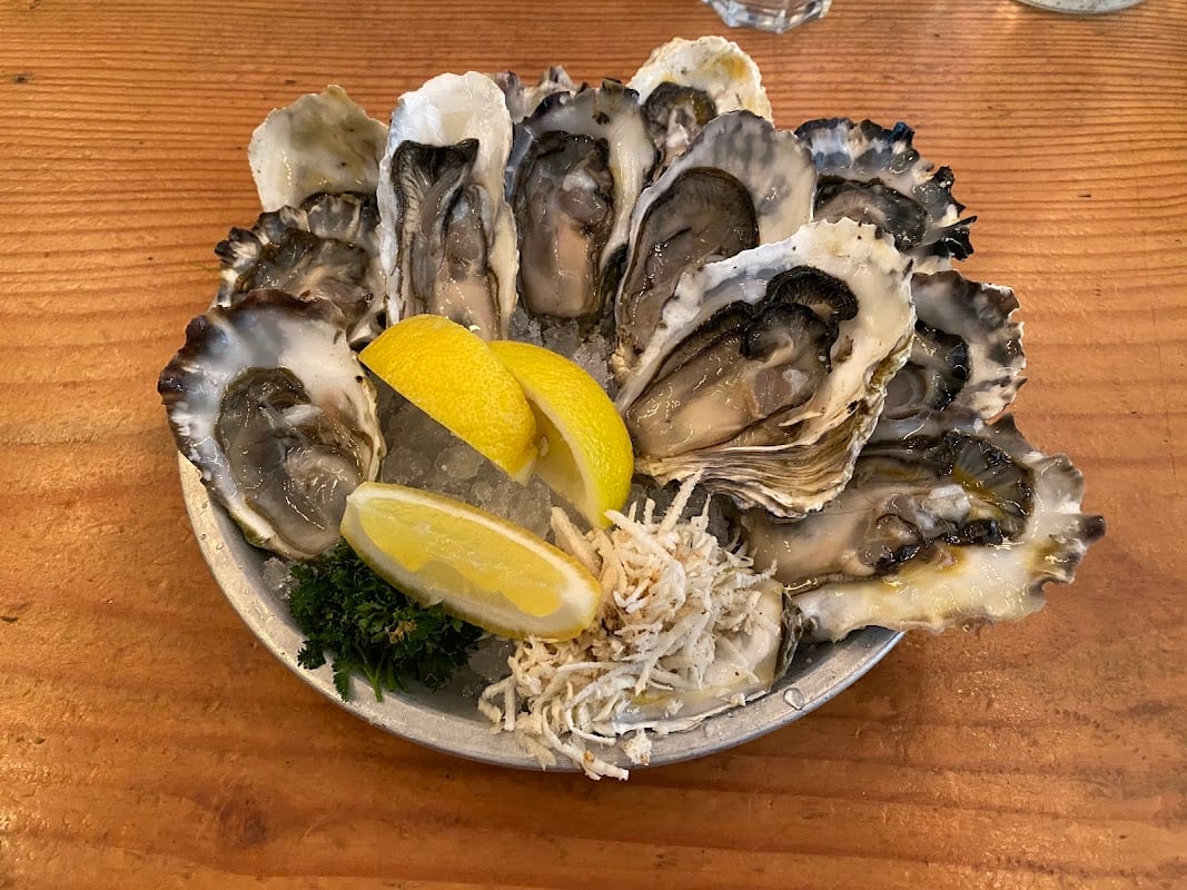 Harbour Oyster + Bar